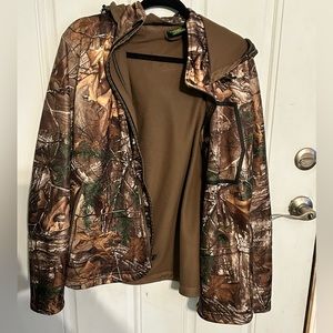 Cabelas camo jacket- xl